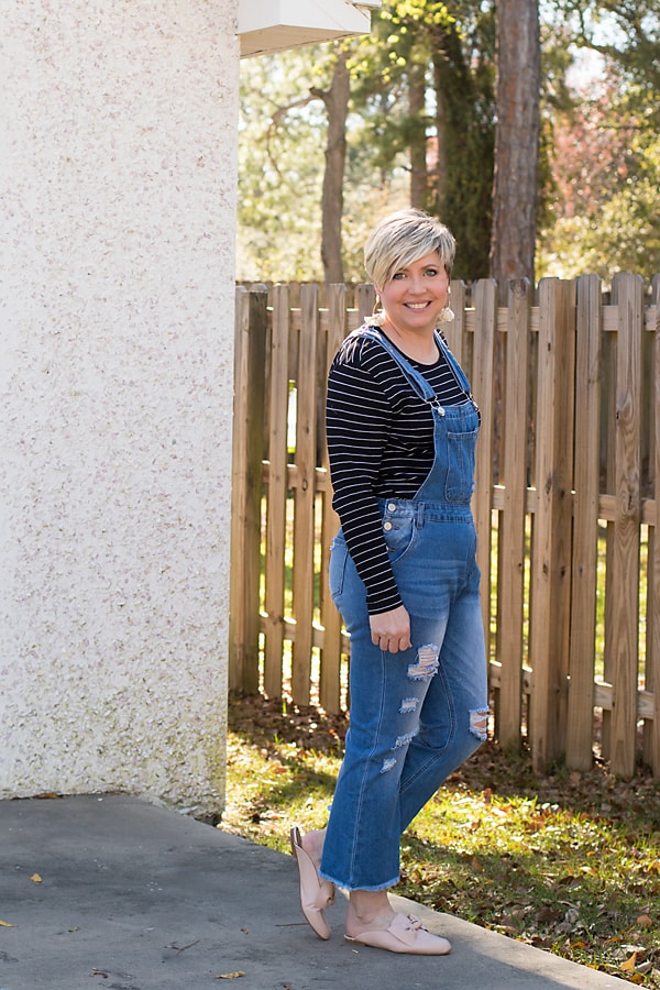 how to style overalls for spring