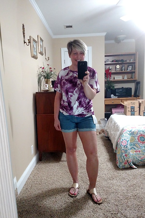 denim shorts and tie dye outfit
