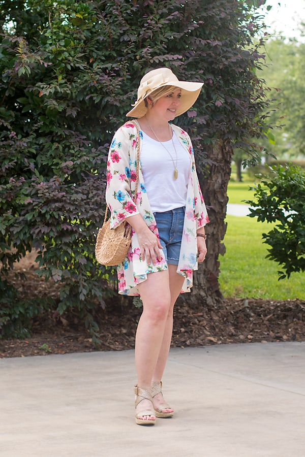 boho chic outfit with straw hat