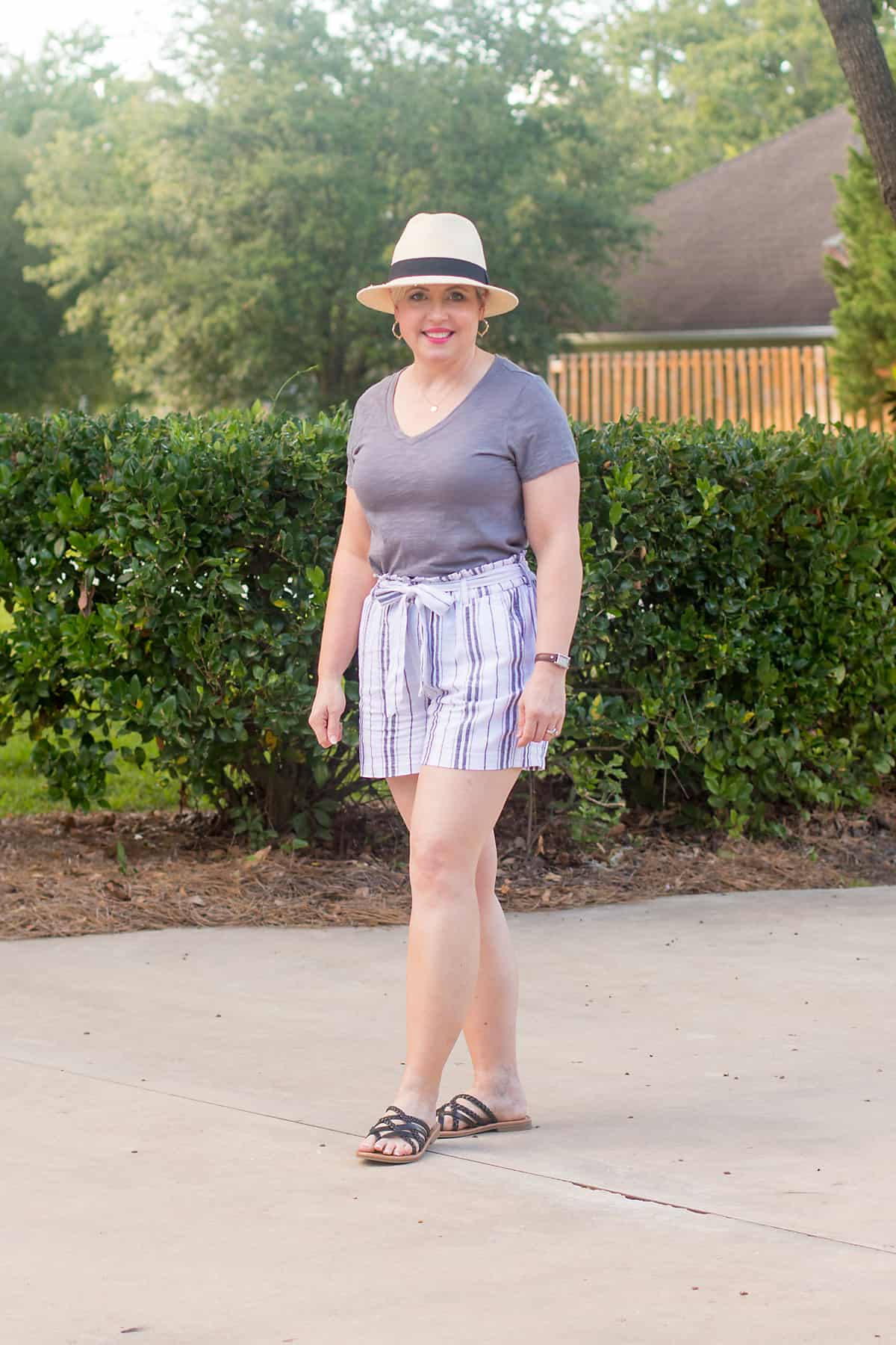 casual summer outfit with tie waist shorts
